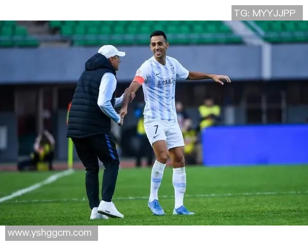 曼联与洛杉矶银河精彩对决回顾赛场瞬间与球员表现分析